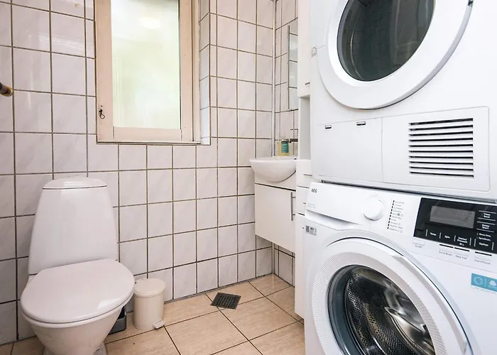 14 Person In Romo-by Traum